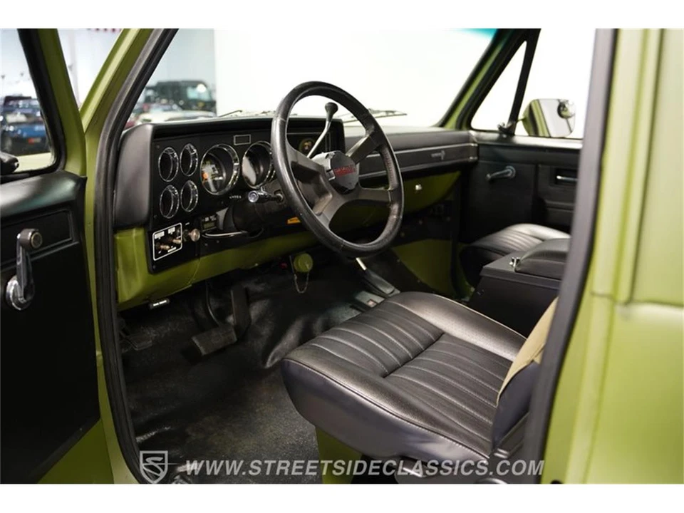 1984 Chevrolet K5 Blazer 2nd Gen - Image 2 of 31