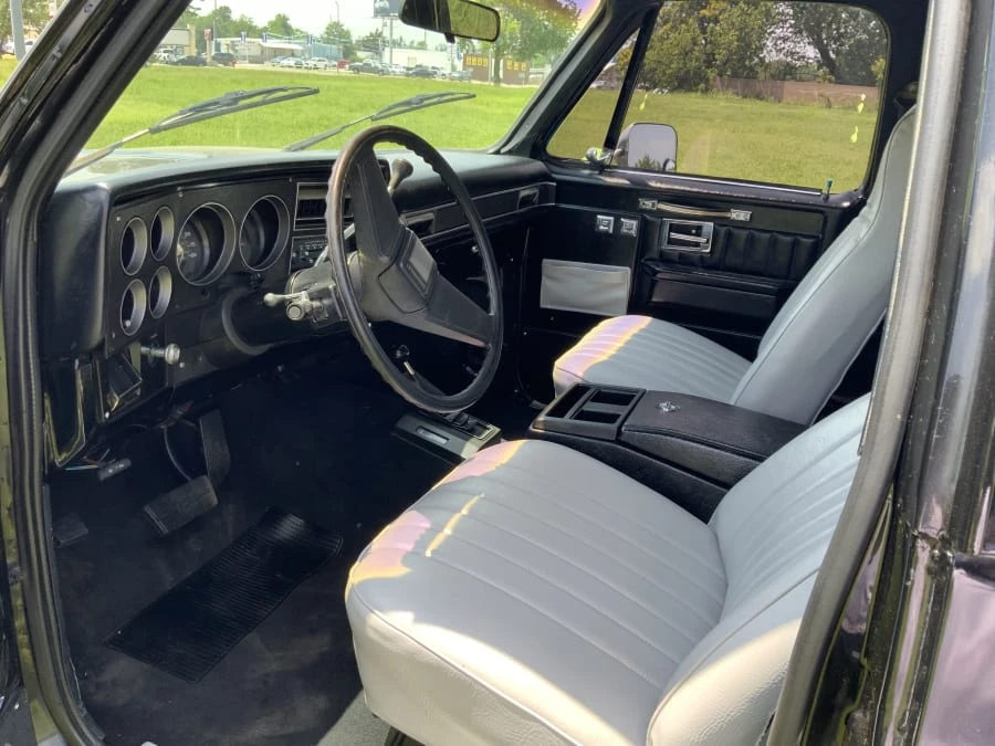 1984 Chevrolet Blazer - Image 11 of 24