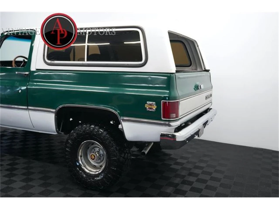 1984 Chevrolet K5 Blazer 2nd Gen - Image 14 of 31