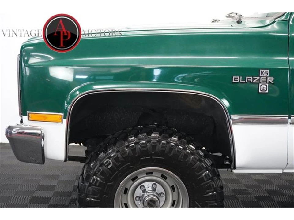 1984 Chevrolet K5 Blazer 2nd Gen - Image 11 of 31