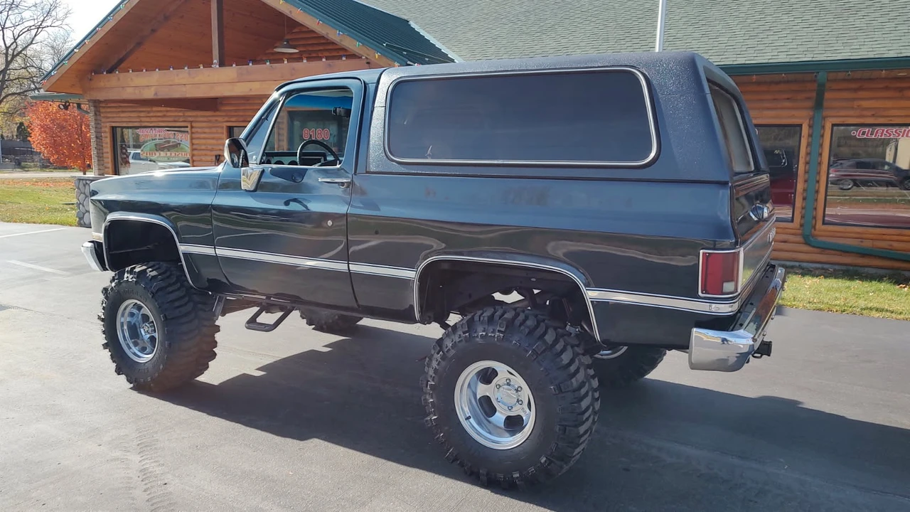 1984 Chevrolet Blazer - Image 8 of 21