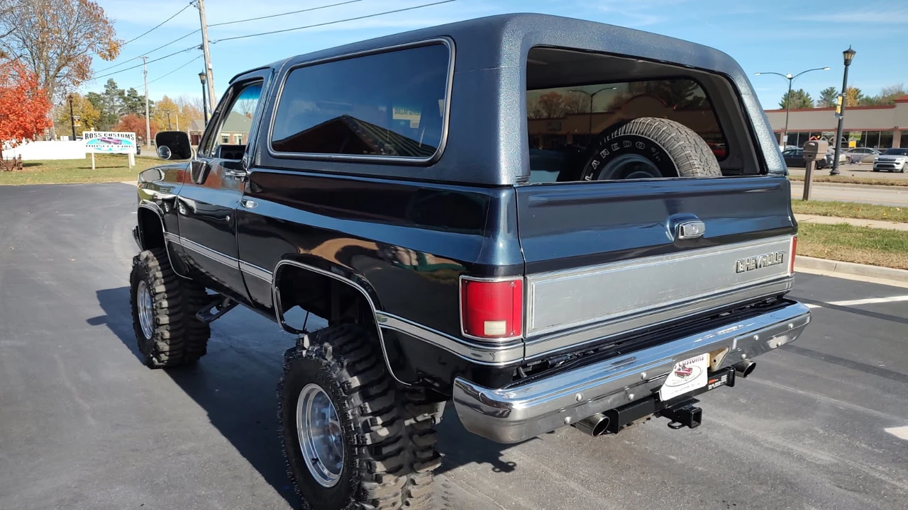 1984 Chevrolet Blazer - Image 9 of 21