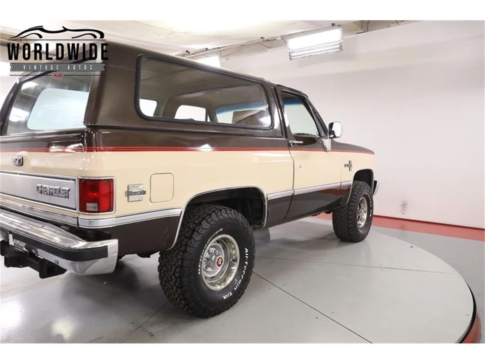 1984 Chevrolet K5 Blazer 2nd Gen - Image 21 of 31
