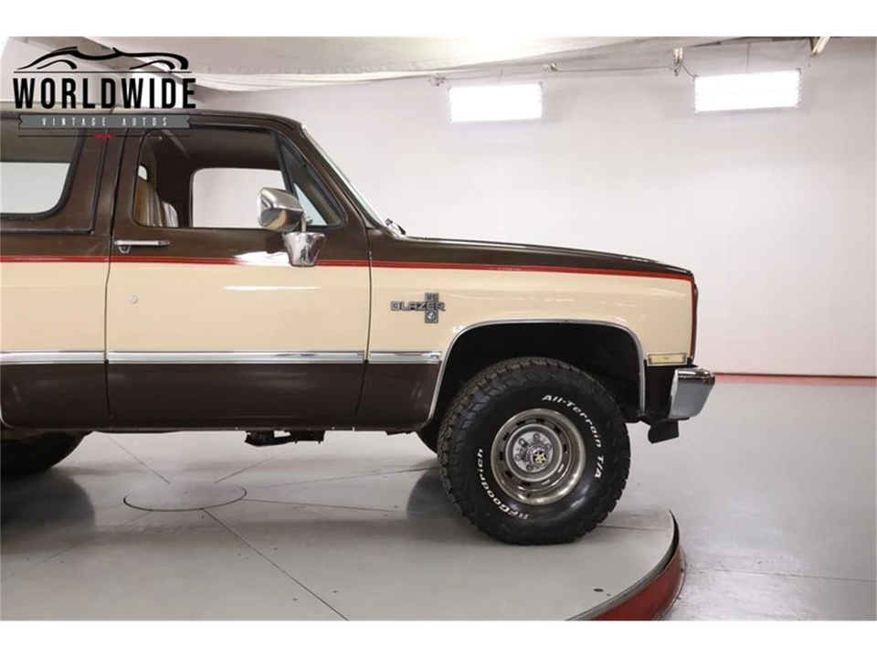1984 Chevrolet K5 Blazer 2nd Gen - Image 8 of 31