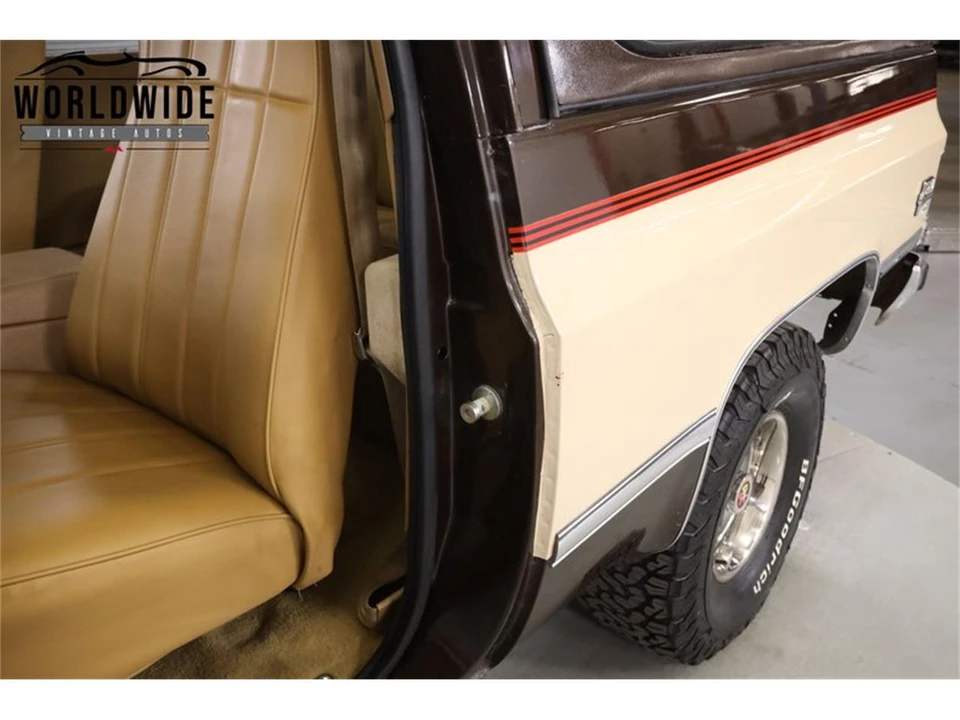 1984 Chevrolet K5 Blazer 2nd Gen - Image 24 of 31