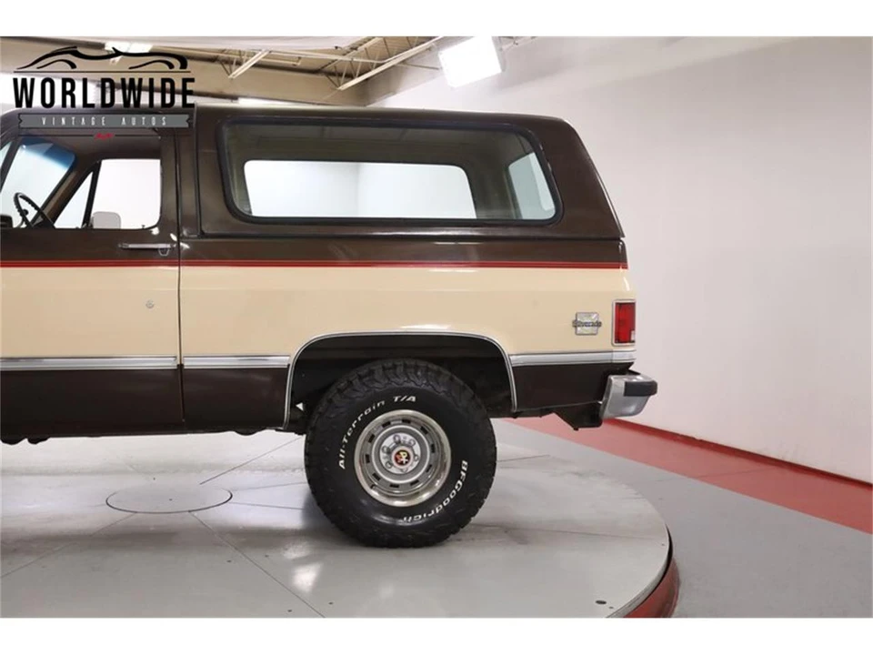 1984 Chevrolet K5 Blazer 2nd Gen - Image 10 of 31