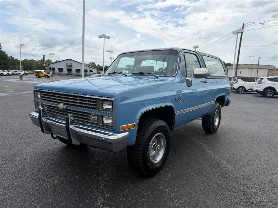 1984 Chevrolet K5 Blazer 2nd Gen - Image 3 of 31