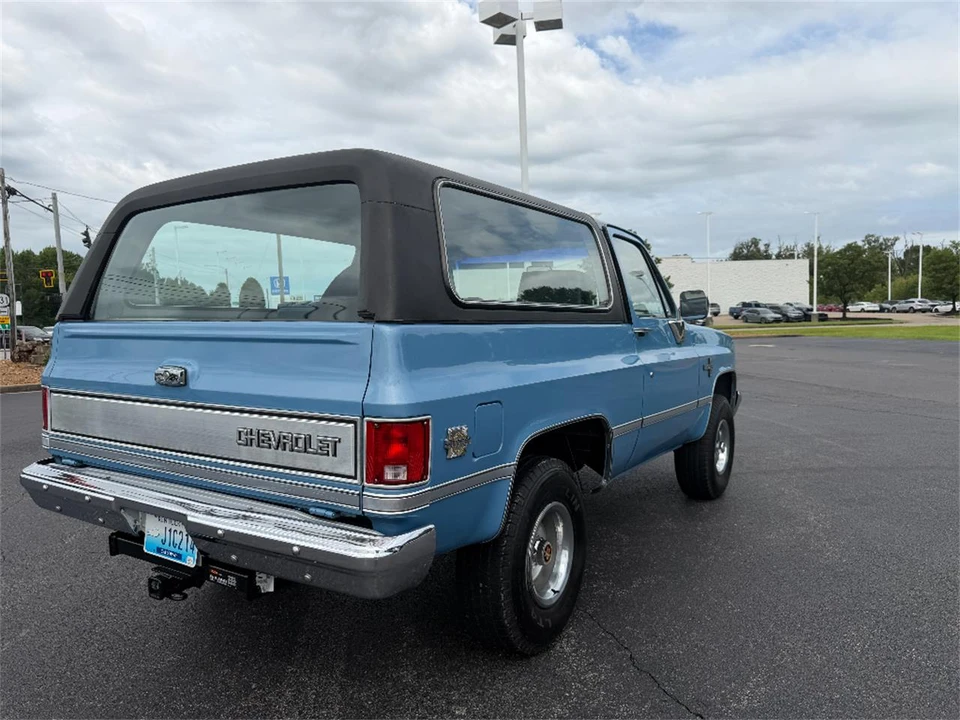 1984 Chevrolet K5 Blazer 2nd Gen - Image 7 of 31