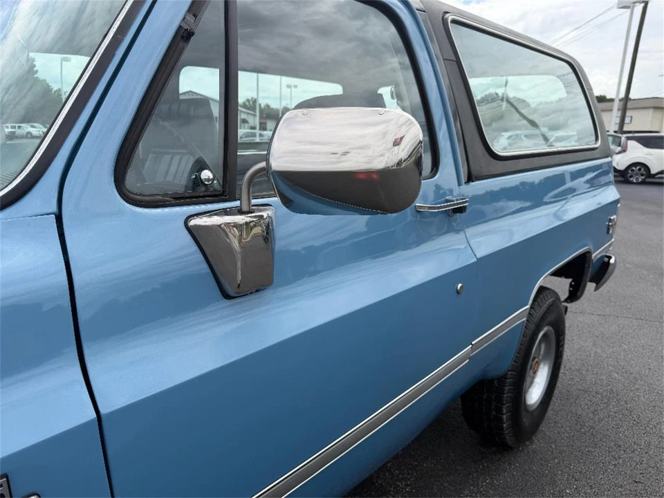 1984 Chevrolet K5 Blazer 2nd Gen - Image 12 of 31