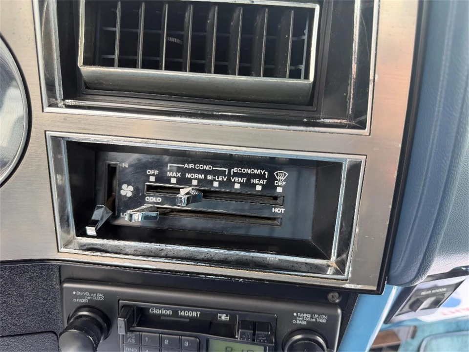 1984 Chevrolet K5 Blazer 2nd Gen - Image 27 of 31