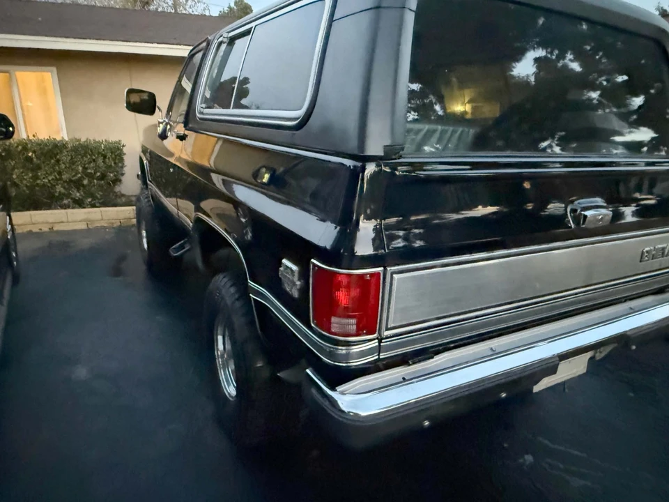 1984 Chevrolet K5 Blazer 2nd Gen - Image 10 of 21