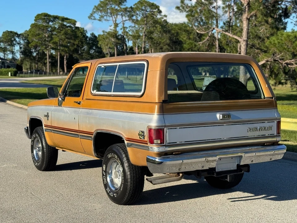 1984 Chevrolet K5 Blazer 2nd Gen - Image 2 of 21