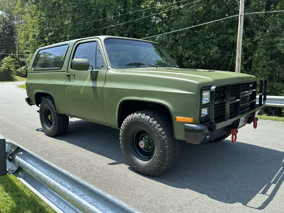 1984 Chevrolet K5 Blazer 2nd Gen - Image 2 of 31