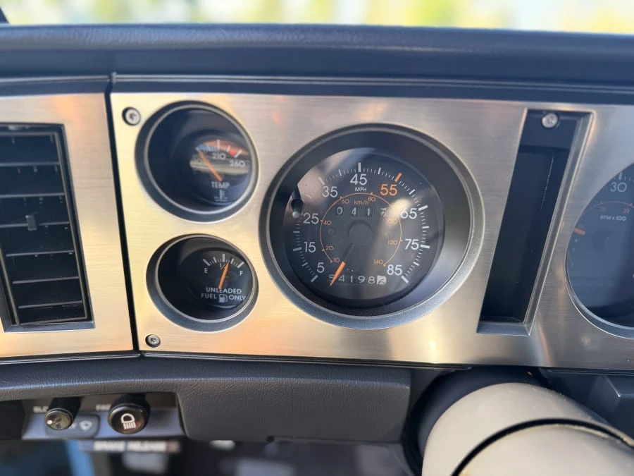1984 Chevrolet Blazer - Image 15 of 31