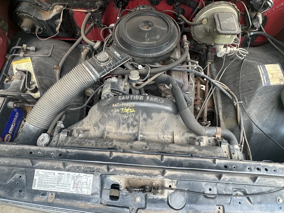 1984 Chevrolet - Image 8 of 8