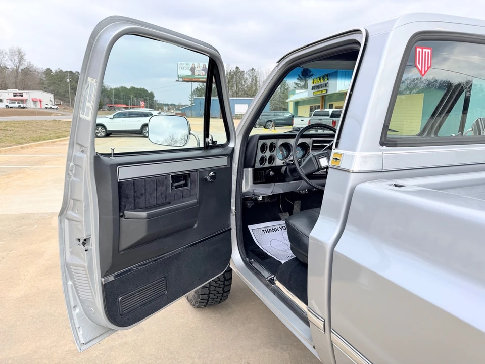 1984 Chevrolet C/K 3rd Gen - Image 17 of 21
