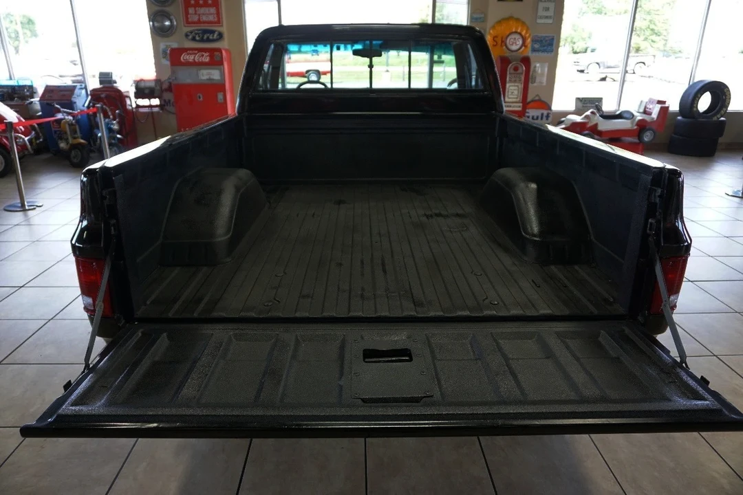 1984 Chevrolet C/K 3rd Gen - Image 9 of 21