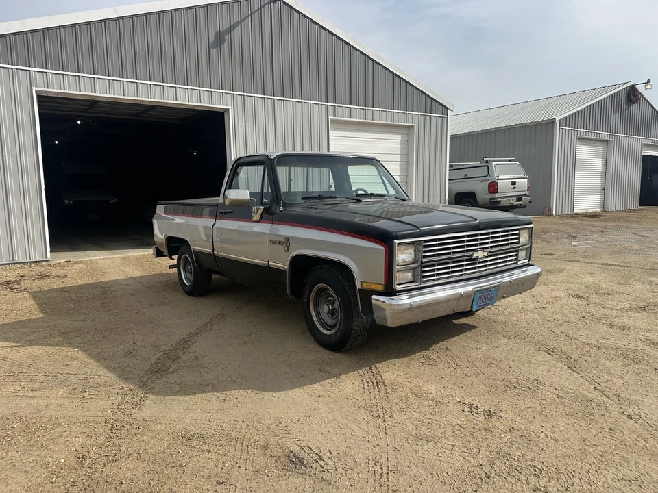 1984 Chevrolet C/K 3rd Gen - Image 10 of 30