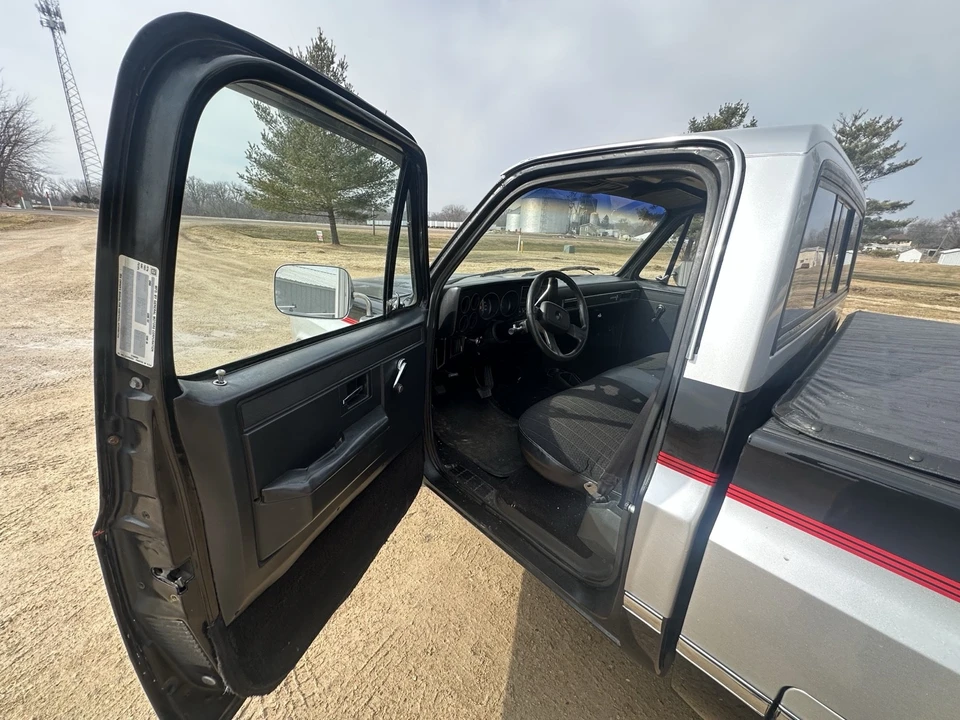 1984 Chevrolet C/K 3rd Gen - Image 20 of 30