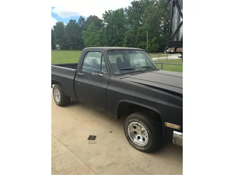 1984 Chevrolet C10 Street Truck
