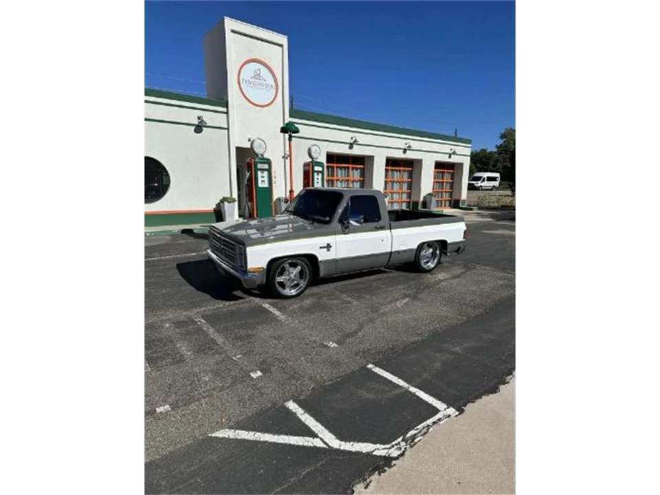 1984 Chevrolet C/K 3rd Gen - Image 16 of 30