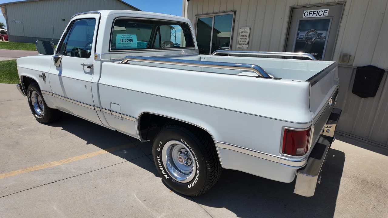 1984 Chevrolet C/K 3rd Gen - Image 4 of 31