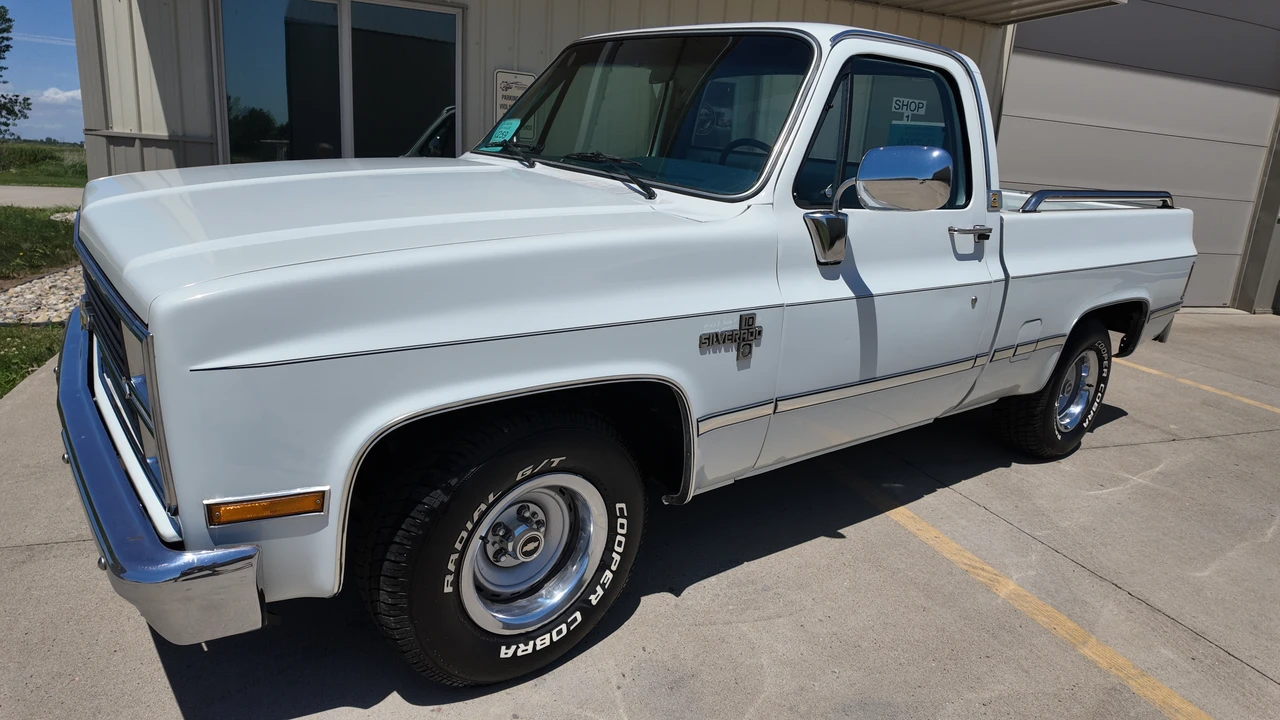 1984 Chevrolet C/K 3rd Gen - Image 2 of 31