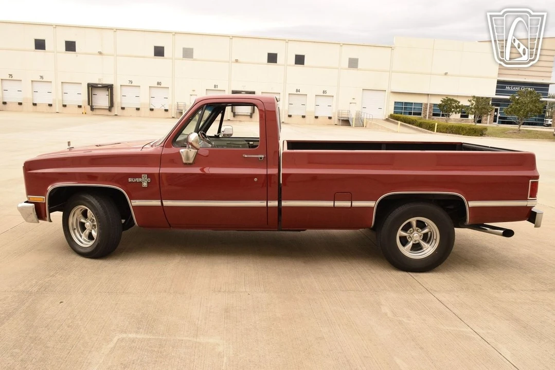 1984 Chevrolet C/K 3rd Gen - Image 5 of 12