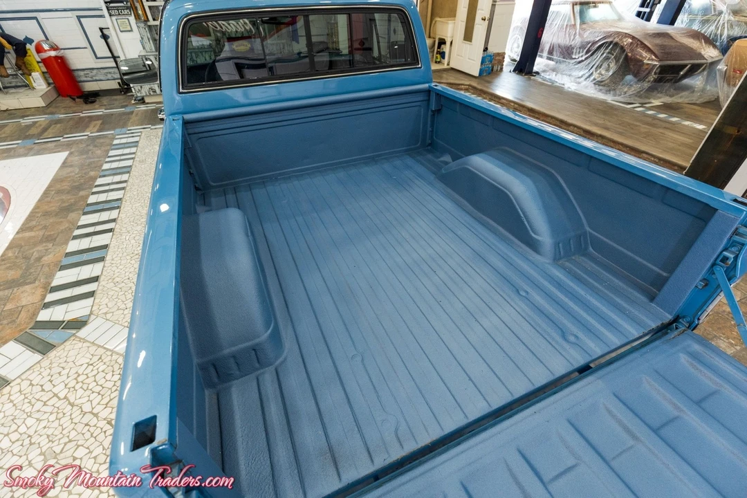 1984 Chevrolet - Image 28 of 31
