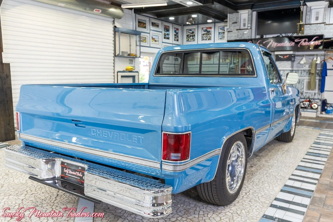 1984 Chevrolet - Image 25 of 31