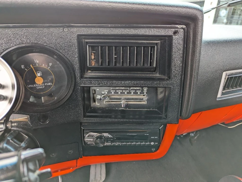 1984 Chevrolet C/K 3rd Gen - Image 18 of 31