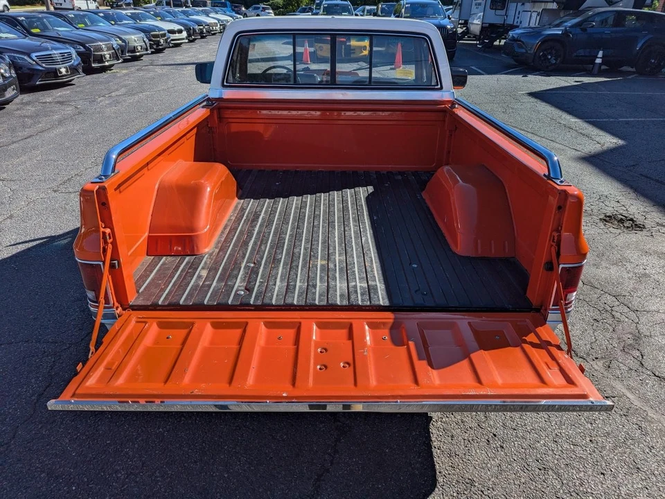 1984 Chevrolet - Image 23 of 31