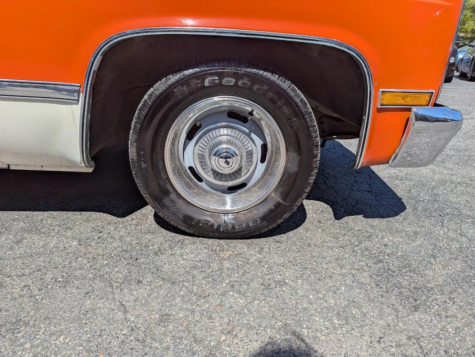 1984 Chevrolet - Image 28 of 31