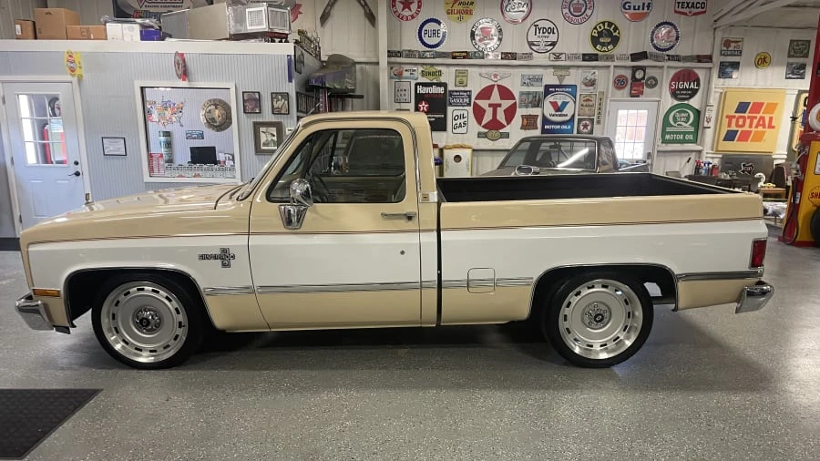 1984 Chevrolet C/K 3rd Gen - Image 2 of 18