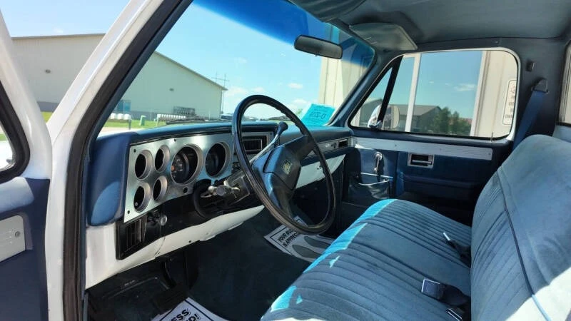 1984 Chevrolet C/K 3rd Gen - Image 3 of 31
