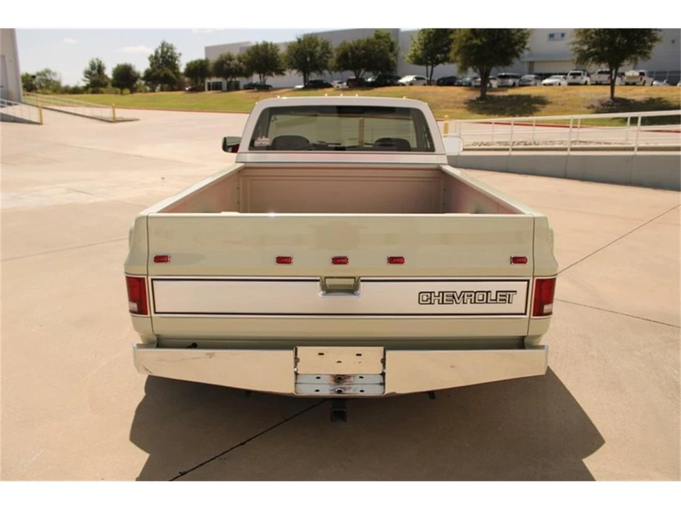 1984 Chevrolet C/K 3rd Gen - Image 11 of 31
