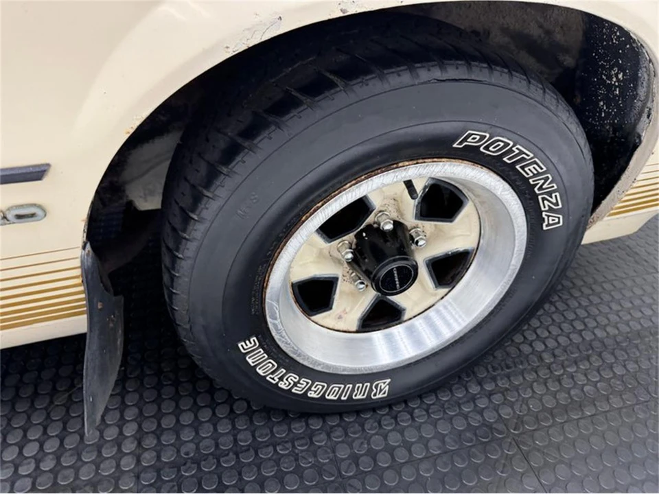 1984 Chevrolet Camaro 3rd Gen - Image 22 of 31