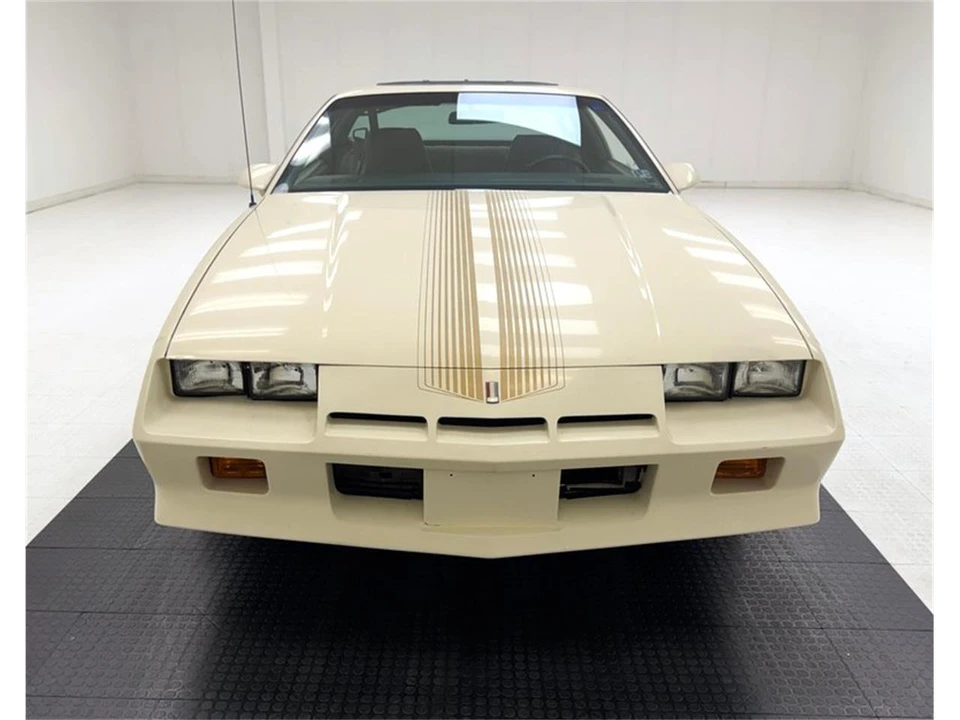 1984 Chevrolet Camaro 3rd Gen - Image 8 of 31