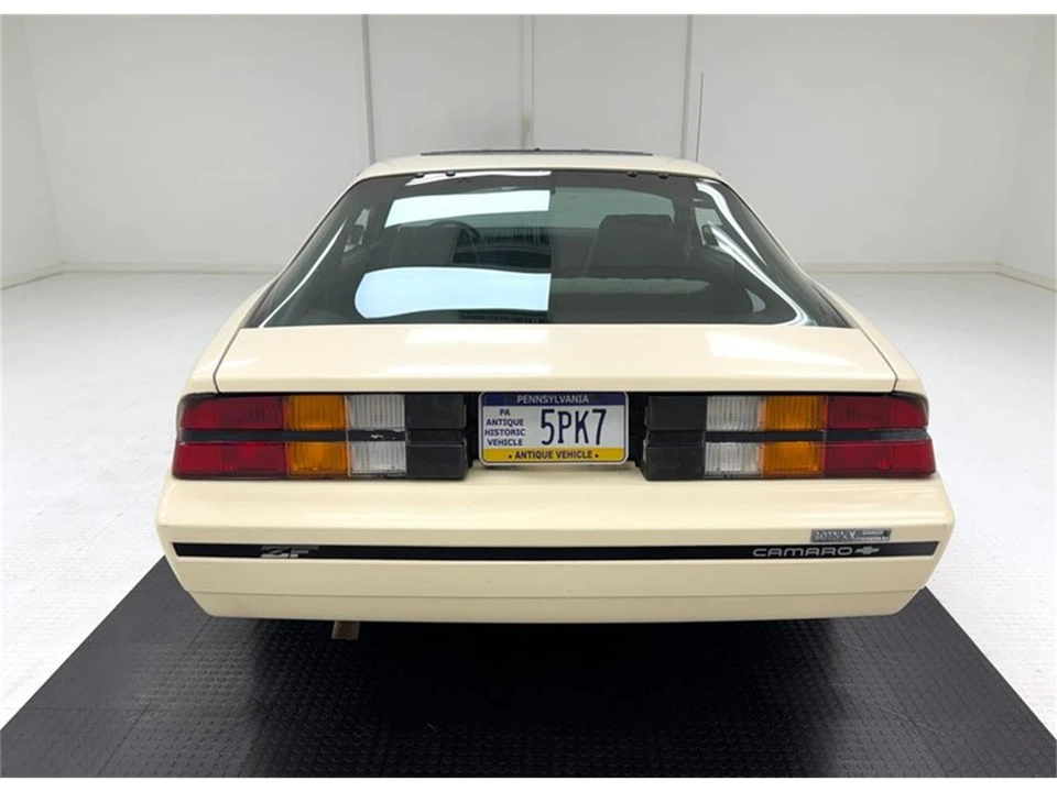 1984 Chevrolet Camaro 3rd Gen - Image 4 of 31