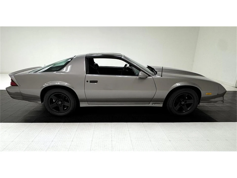 1984 Chevrolet Camaro 3rd Gen - Image 9 of 31