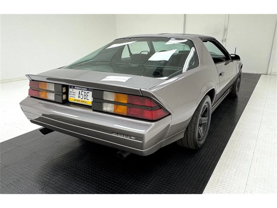 1984 Chevrolet Camaro 3rd Gen - Image 8 of 31