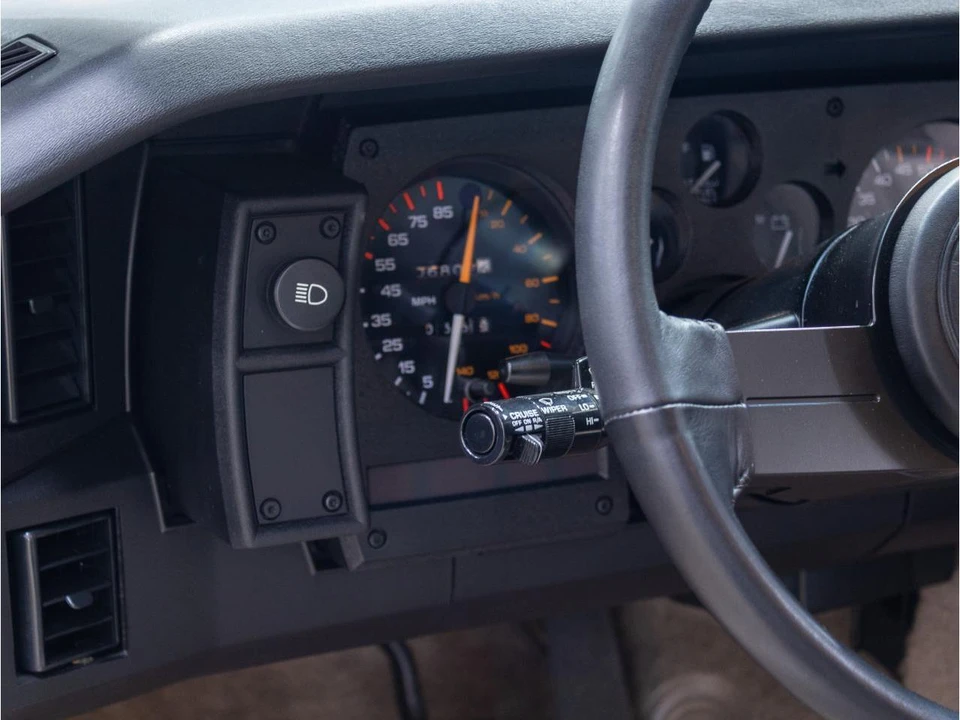 1984 Chevrolet Camaro 3rd Gen - Image 26 of 31