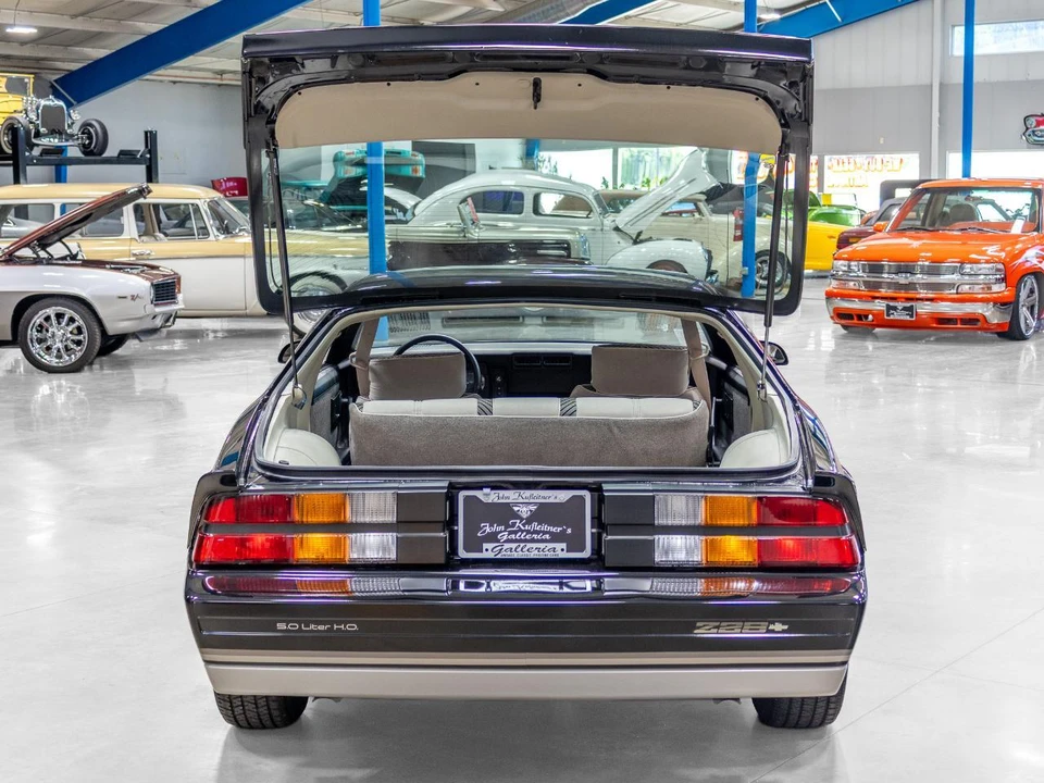 1984 Chevrolet Camaro 3rd Gen - Image 18 of 31