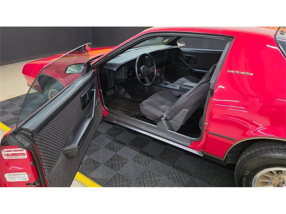 1984 Chevrolet Camaro 3rd Gen - Image 8 of 31