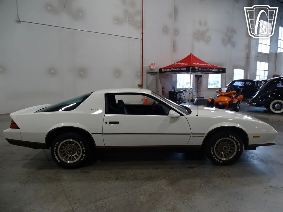 1984 Chevrolet Camaro 3rd Gen - Image 19 of 21