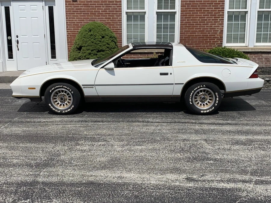 1984 Chevrolet Camaro 3rd Gen - Image 2 of 8