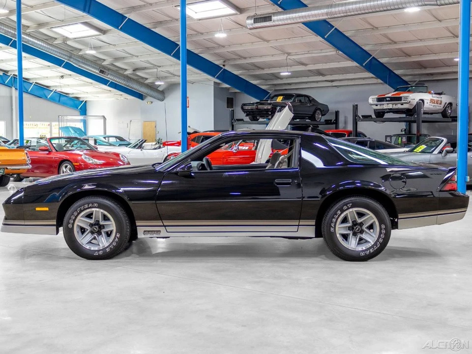 1984 Chevrolet Camaro 3rd Gen - Image 4 of 24