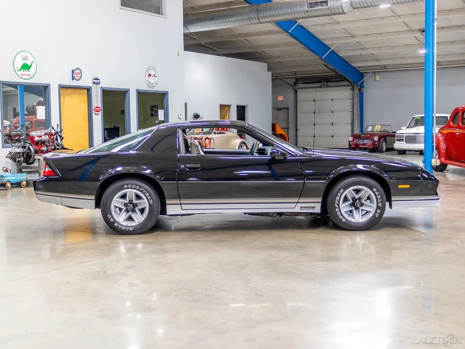 1984 Chevrolet Camaro 3rd Gen - Image 8 of 24