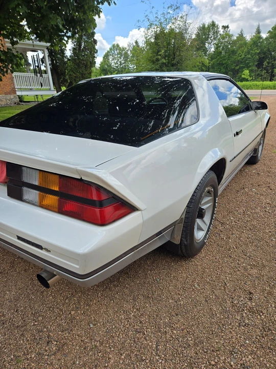 1984 Chevrolet Camaro 3rd Gen - Image 16 of 31