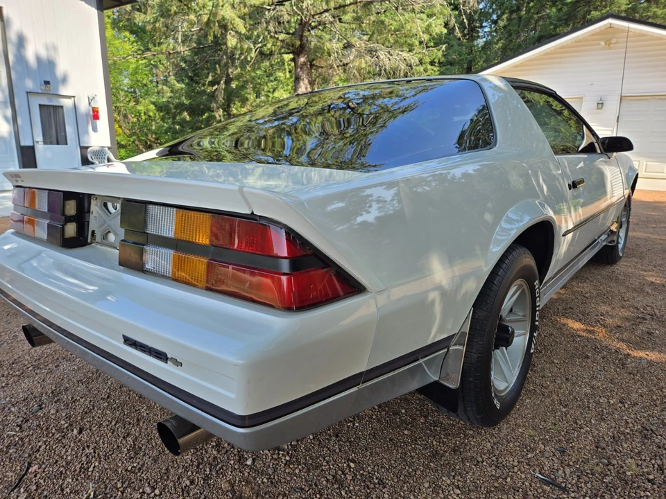 1984 Chevrolet Camaro 3rd Gen - Image 10 of 31